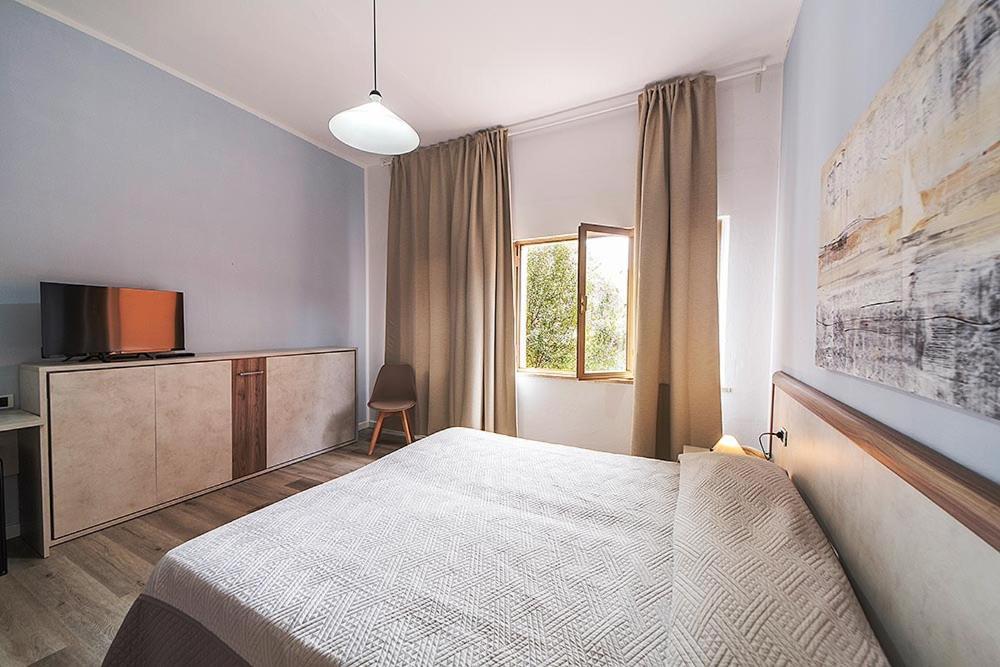 Hotel Belmare Порто Адзуро Екстериор снимка